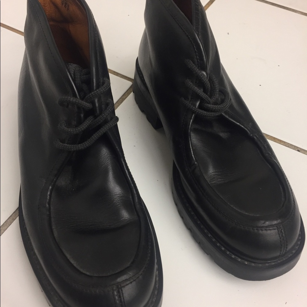 Banana Republic men’s shoes.